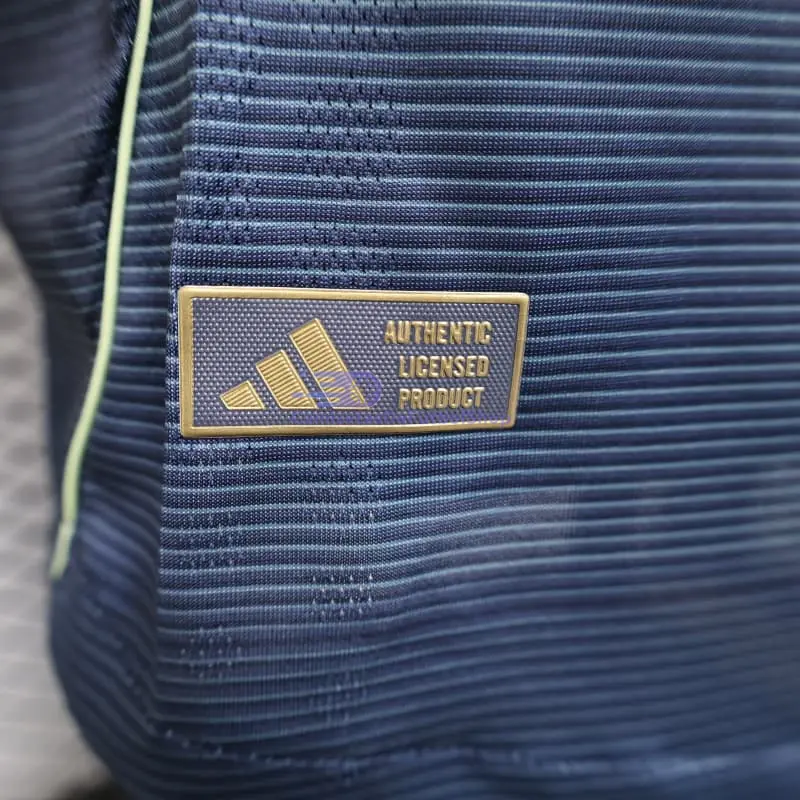 Camiseta Real Madrid 2025/2026  2ª Equipación Azul Marino con Parche HP (EDICIÓN JUGADOR)