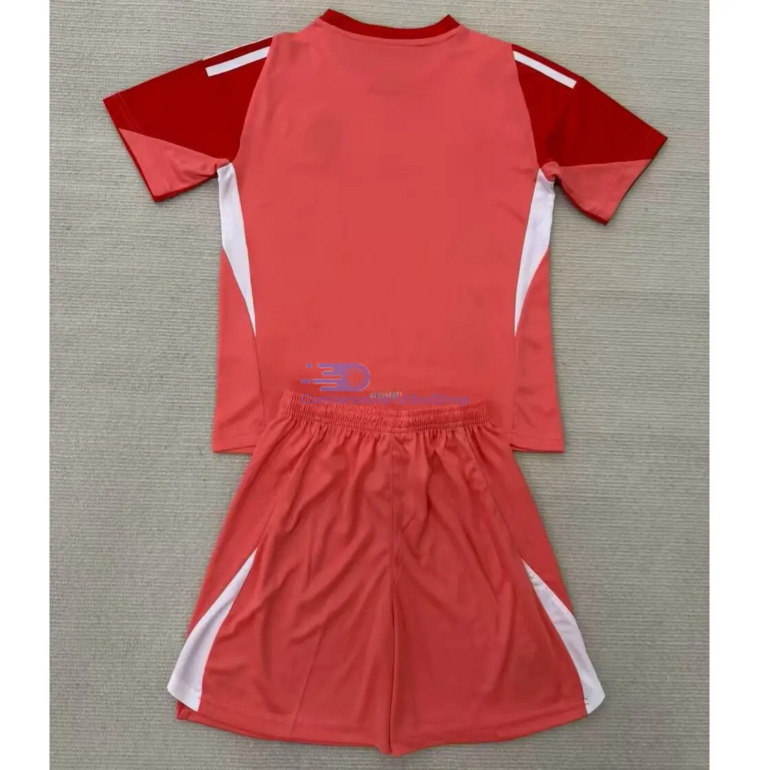 Camiseta de Portero Real Madrid 2025/2026 Niño Kit Rojo con Parche HP