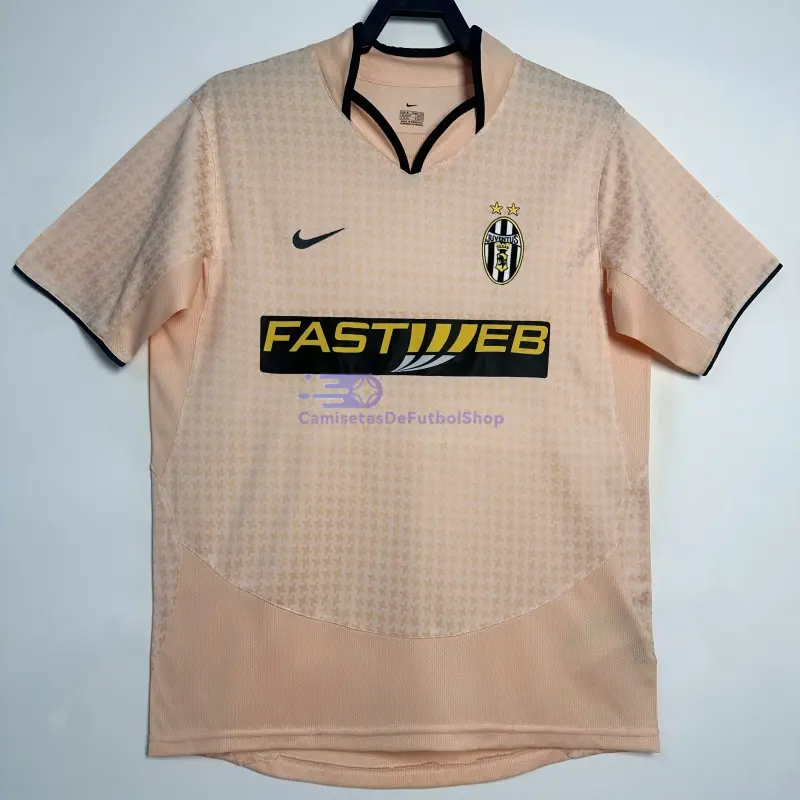 Camiseta Juventus 2003/04 2ª Equipación Retro Rosa Claro