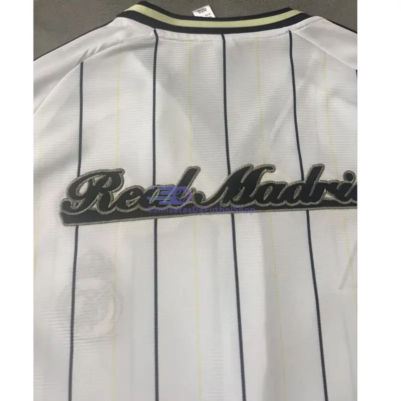 Camiseta Real Madrid Baseball Shirt 2025/2026 Blanco/Azul Marino