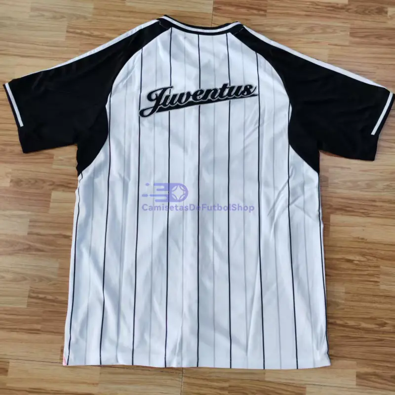 Camiseta Juventus 2025/26 Baseball Shirt Blanco/Negro