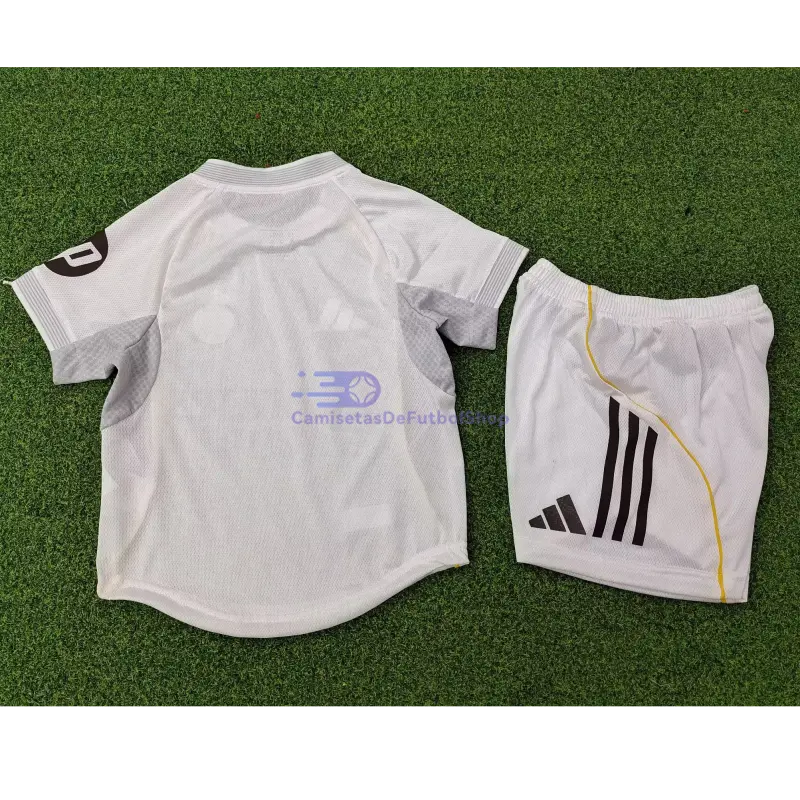 Camiseta Real Madrid 2025/2026 1ª Equipación Blanco Niño Kit con Parche HP (EDICIÓN JUGADOR)