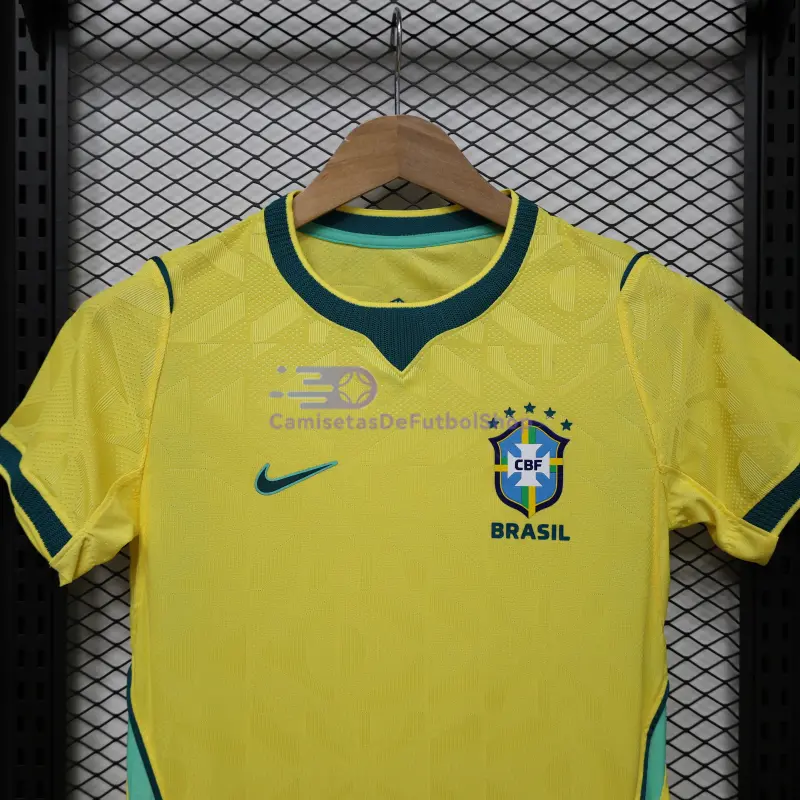Camiseta Brasil Mundial 2026 1ª Equipación Amarillo Mujer (EDICIÓN JUGADOR)