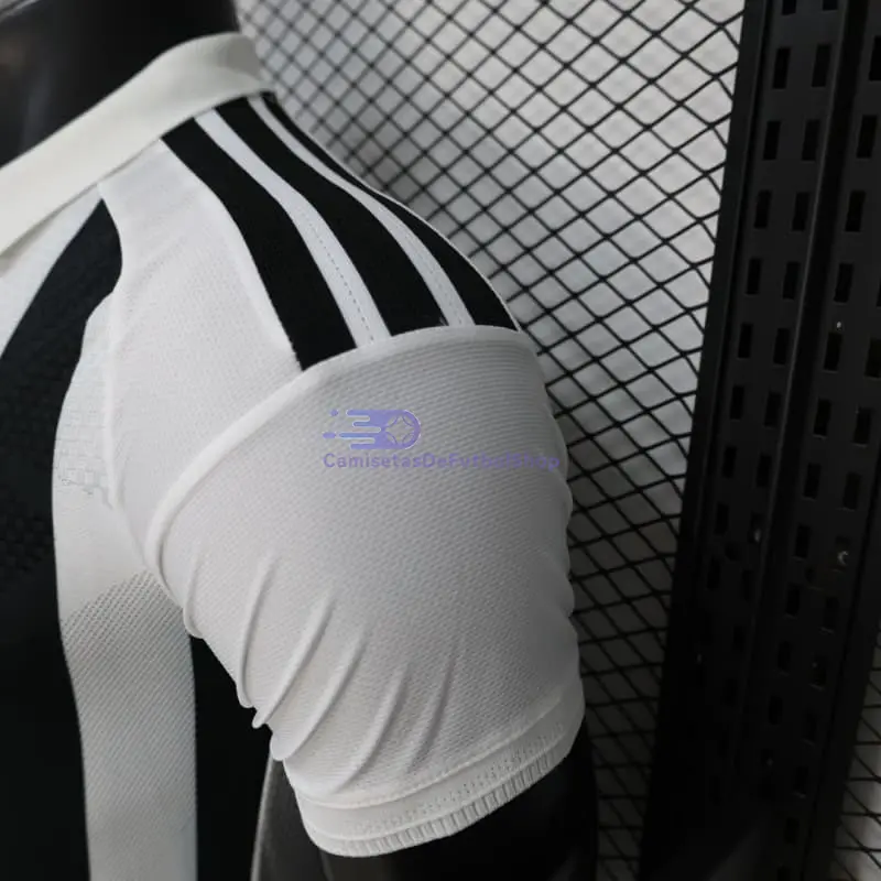 Camiseta Juventus 2026/2027 1ª Equipación Negro/Blanco (EDICIÓN JUGADOR)