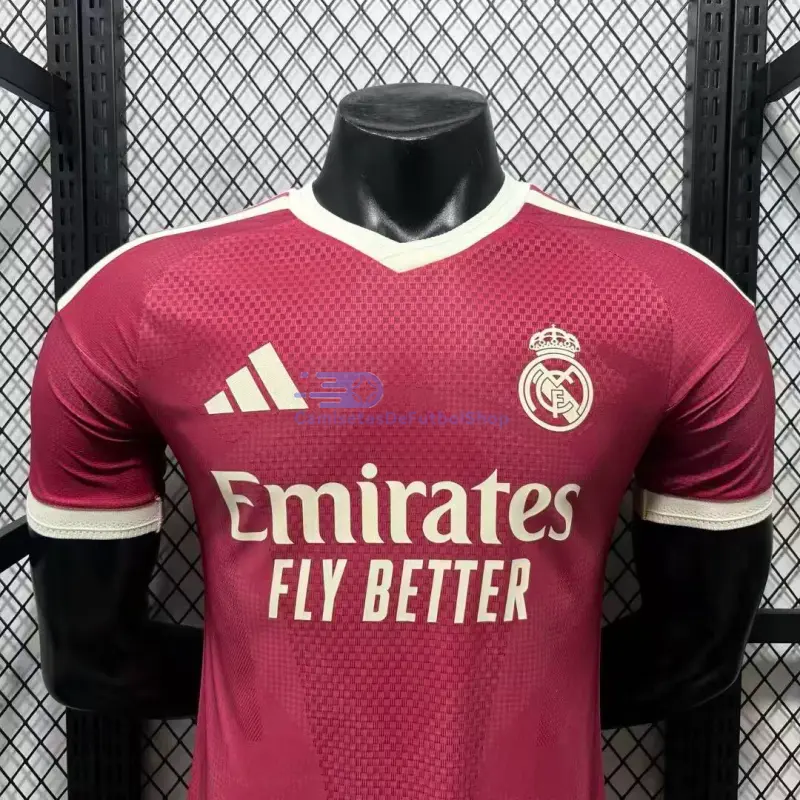 Camiseta Real Madrid 2026/2027 Rojo con Parche HP (EDICIÓN JUGADOR)
